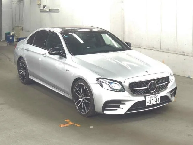 Mercedes-Benz AMG — фото 1