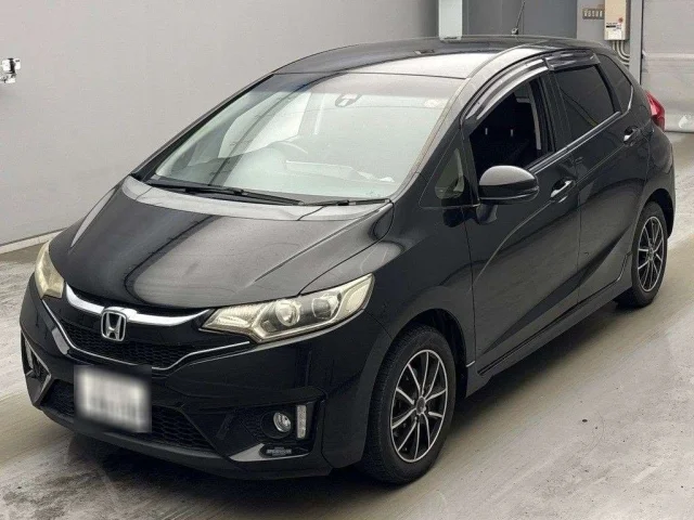 Honda FIT — фото 1