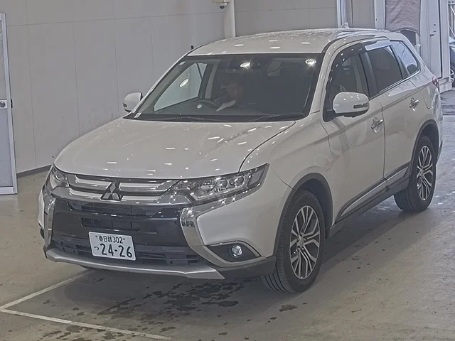 Mitsubishi OUTLANDER — фото 1