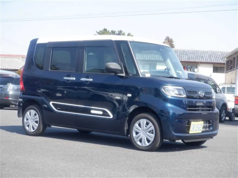 Daihatsu TANTO — фото 1