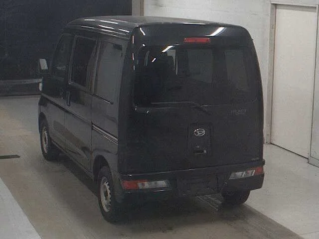 Daihatsu HIJET VAN — фото 2