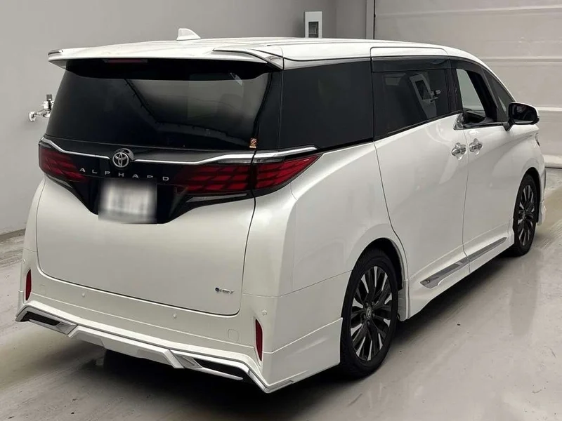 Toyota ALPHARD — фото 2