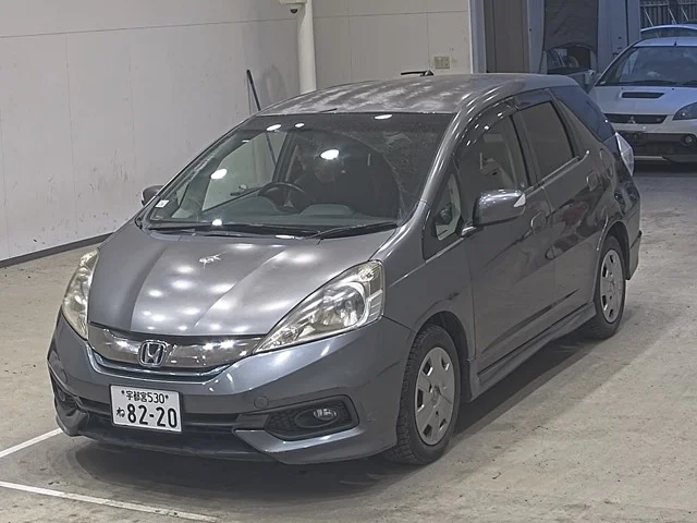 Honda FIT SHUTTLE — фото 1