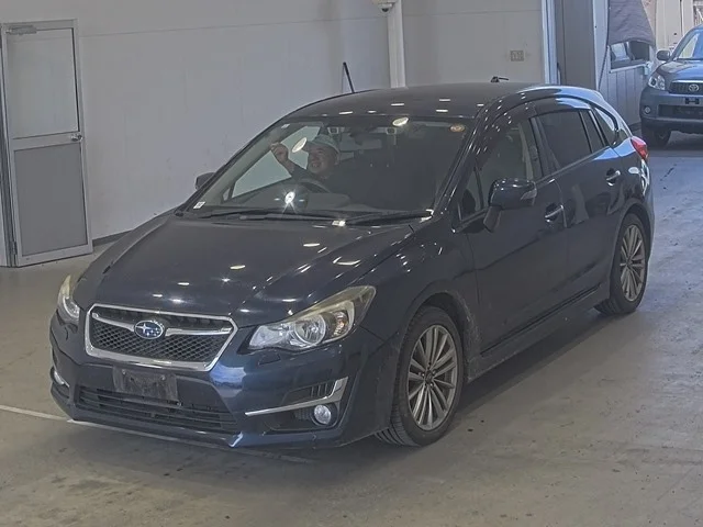 Subaru IMPREZA — фото 1