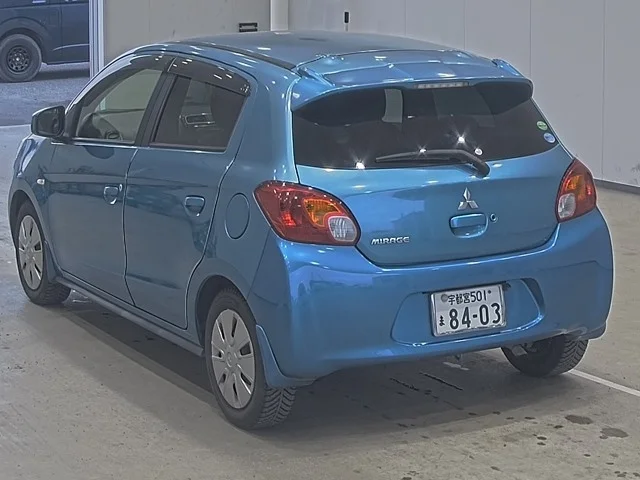 Mitsubishi MIRAGE — фото 2