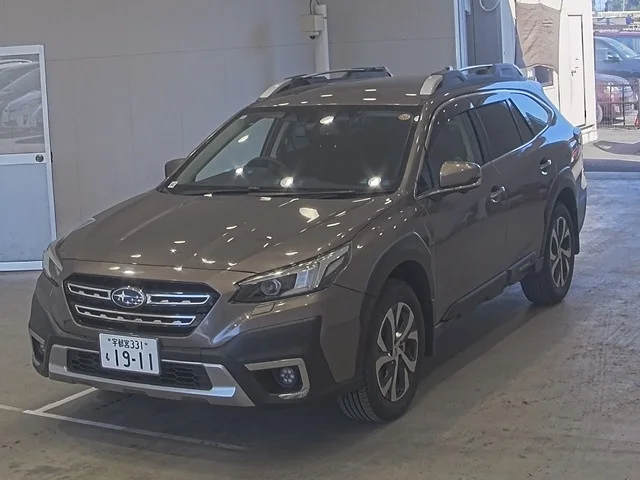 Subaru LEGACY OUTBACK — фото 1