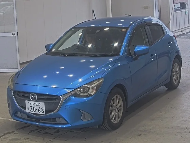 Mazda DEMIO — фото 1