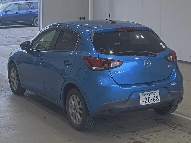Mazda DEMIO — фото 2