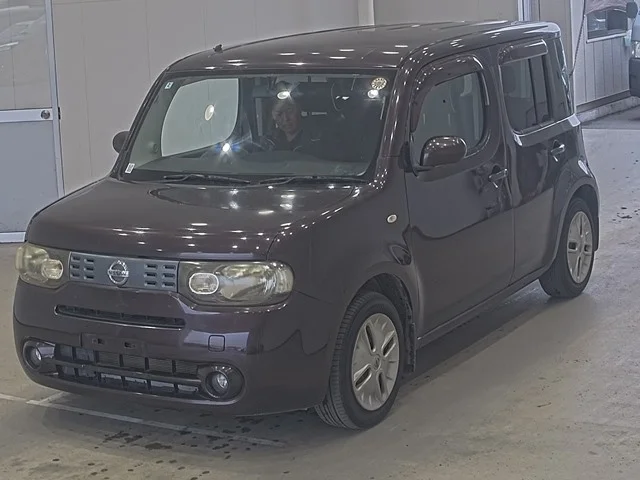 Nissan CUBE — фото 1