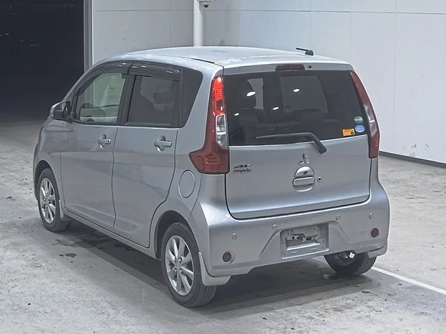 Mitsubishi EK WAGON — фото 2