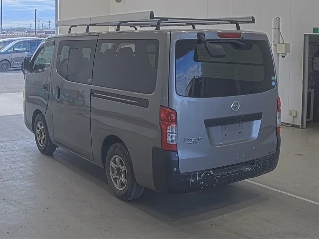 Nissan CARAVAN VAN — фото 2