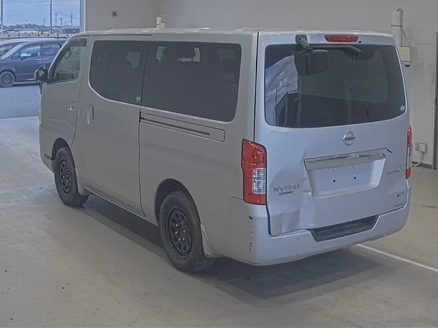 Nissan CARAVAN VAN — фото 2