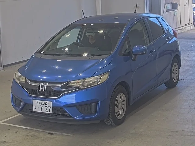 Honda FIT — фото 1