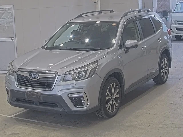 Subaru FORESTER — фото 1