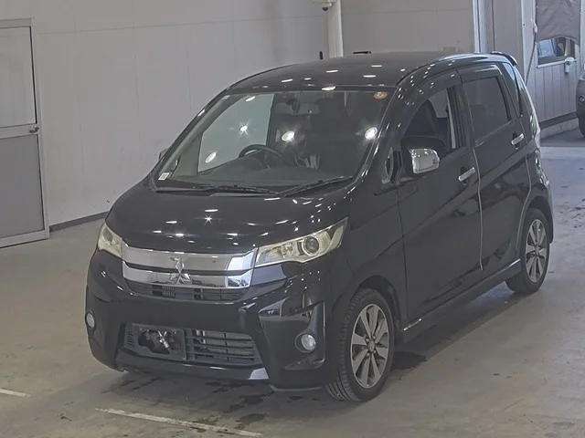 Mitsubishi EK CUSTOM