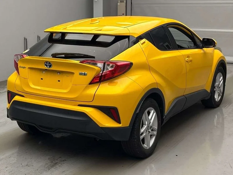 Toyota C-HR — фото 2