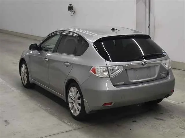 Subaru IMPREZA — фото 2