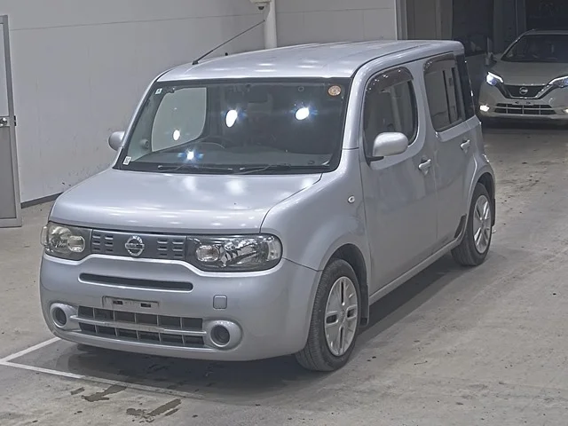 Nissan CUBE — фото 1