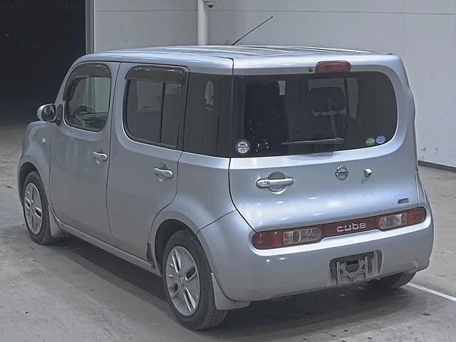 Nissan CUBE — фото 2