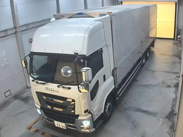Isuzu TRUCK