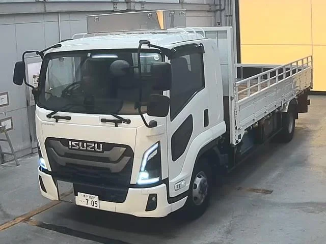 Isuzu FORWARD — фото 1