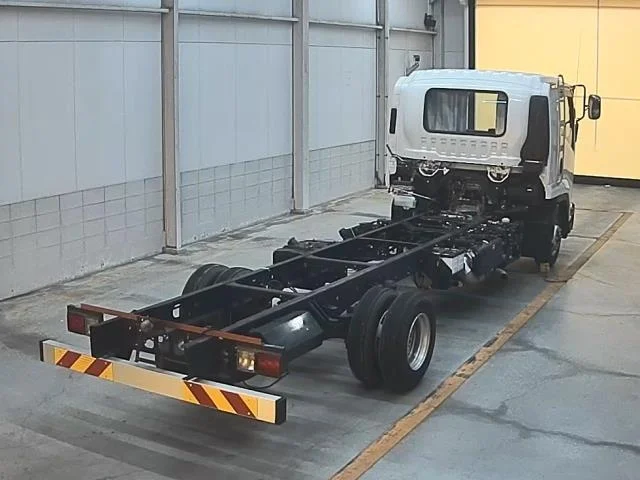 Nissan CONDOR — фото 2