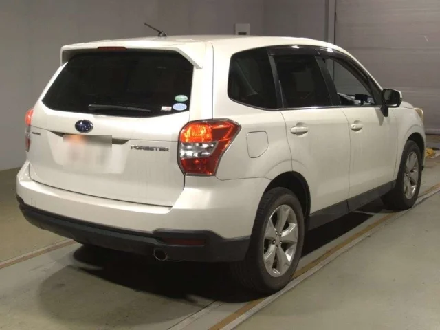 Subaru FORESTER — фото 2