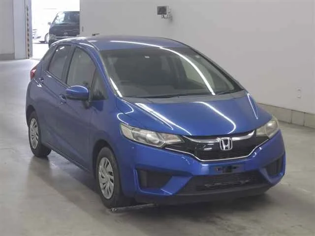 Honda FIT — фото 1