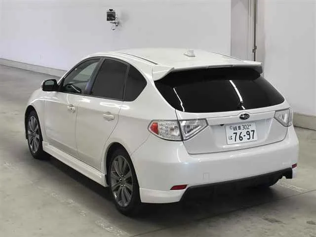 Subaru IMPREZA — фото 2