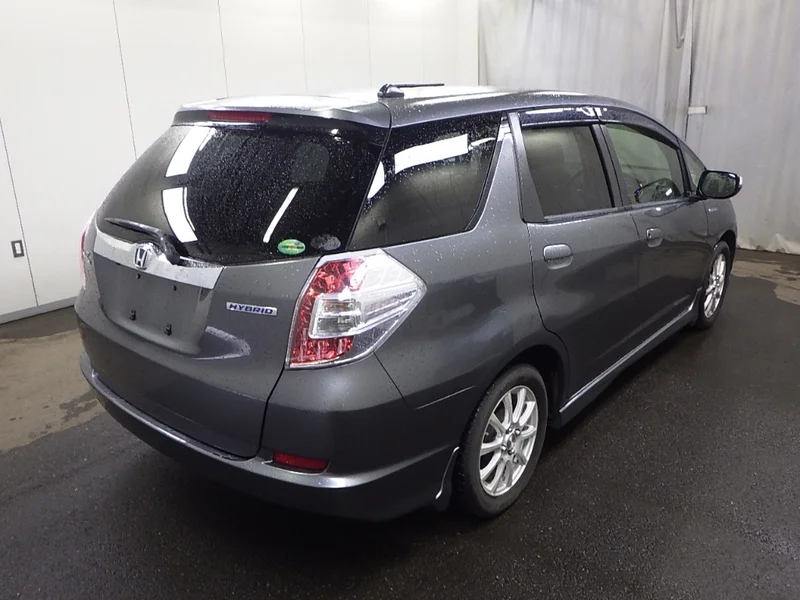 Honda FIT SHUTTLE — фото 2
