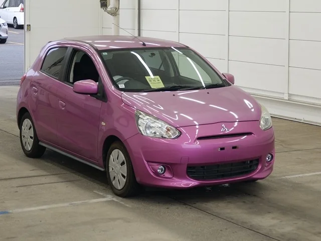 Mitsubishi MIRAGE — фото 1
