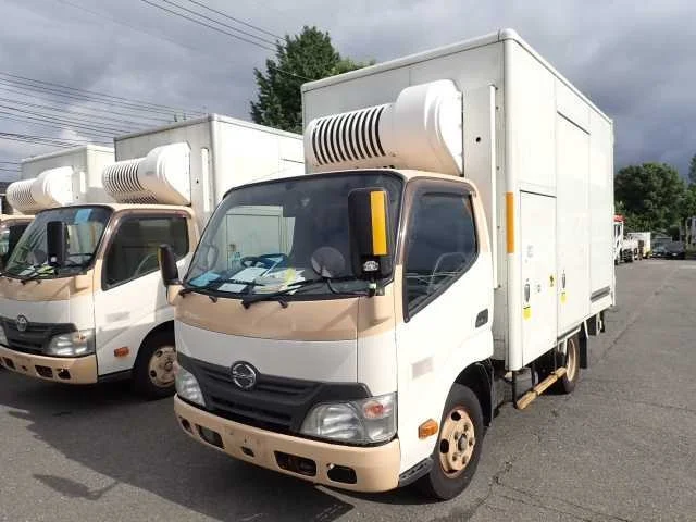 HINO DUTRO