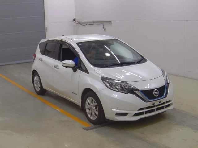 Nissan NOTE — фото 1