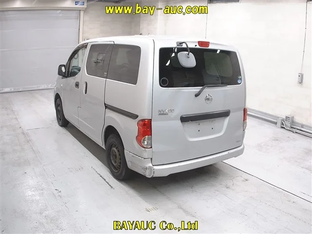 Nissan NV200 — фото 2