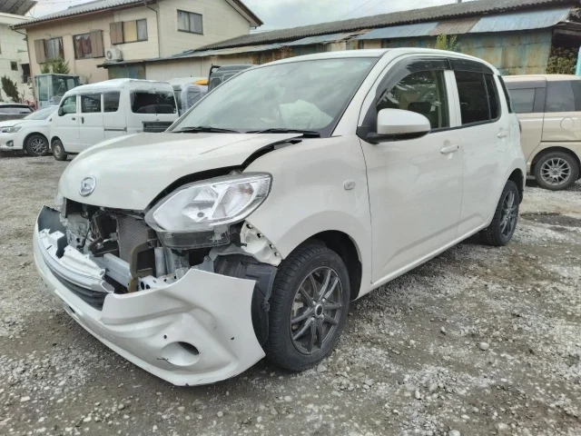 Daihatsu BOON