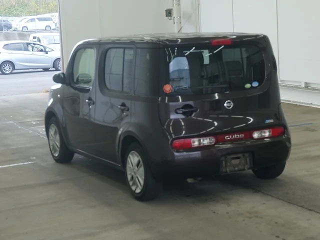 Nissan CUBE — фото 2