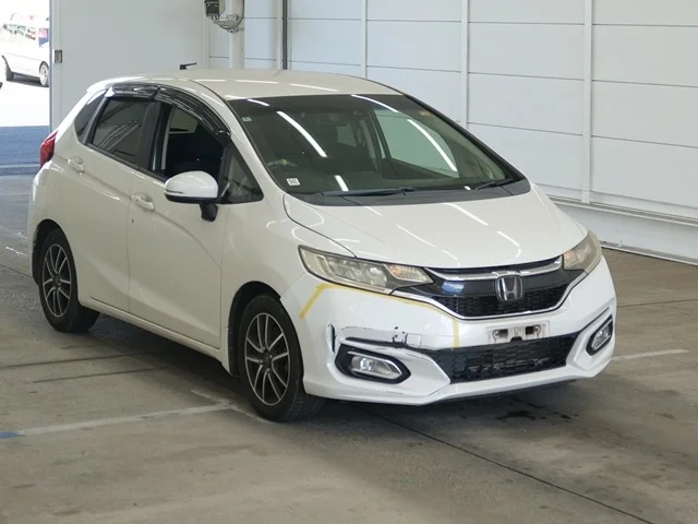 Honda FIT — фото 1