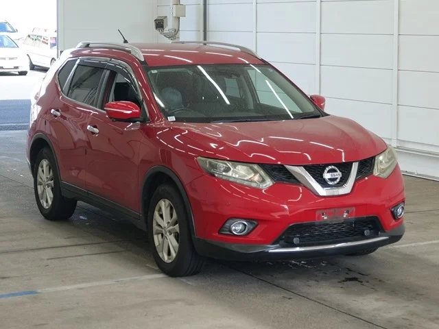 Nissan X-TRAIL — фото 1
