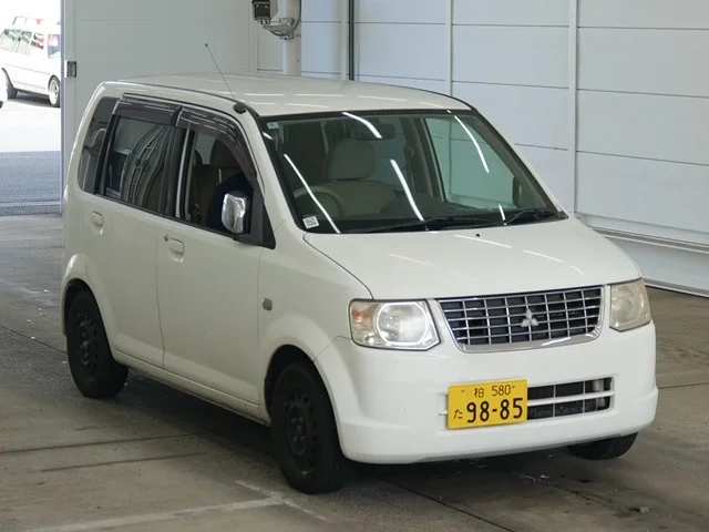 Mitsubishi EK WAGON — фото 1