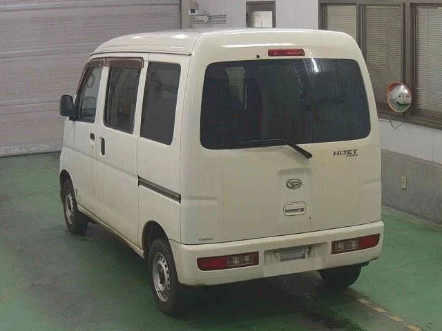 Daihatsu HIJET VAN — фото 2