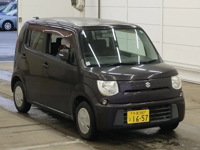 Suzuki MRWAGON