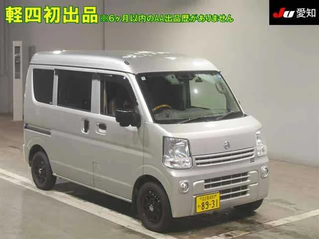 Nissan CLIPPER VAN