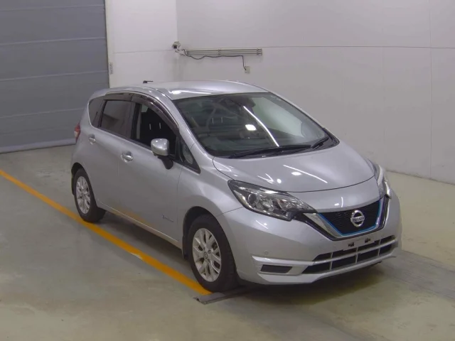 Nissan NOTE — фото 1