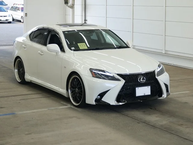 Lexus IS — фото 1