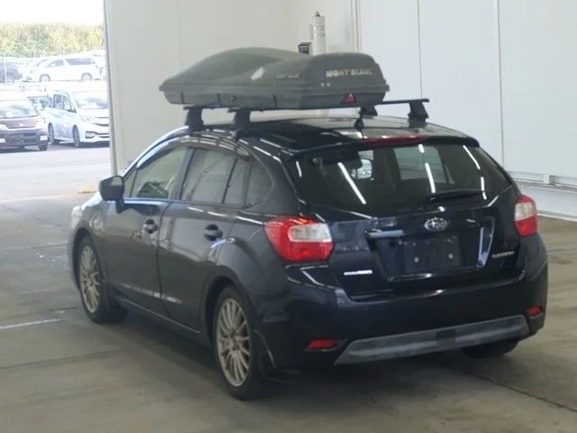Subaru IMPREZA — фото 2