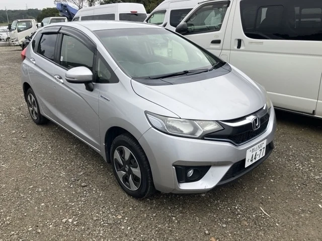 Honda FIT — фото 1