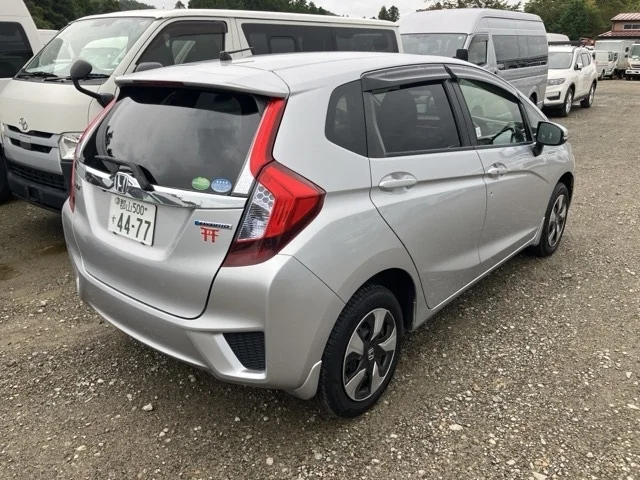 Honda FIT — фото 2