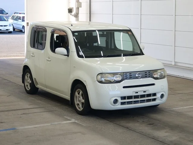 Nissan CUBE — фото 1