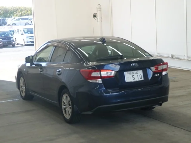 Subaru IMPREZA G4 — фото 2