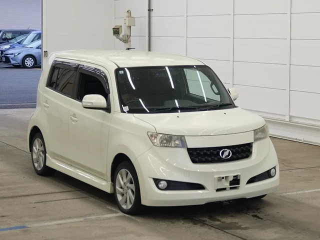 Toyota BB